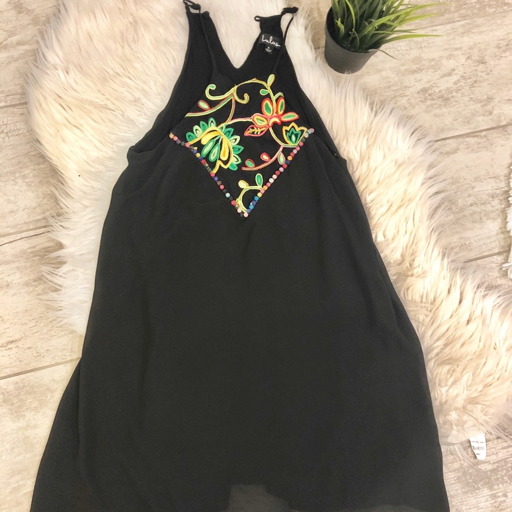Lulu’s little black dress